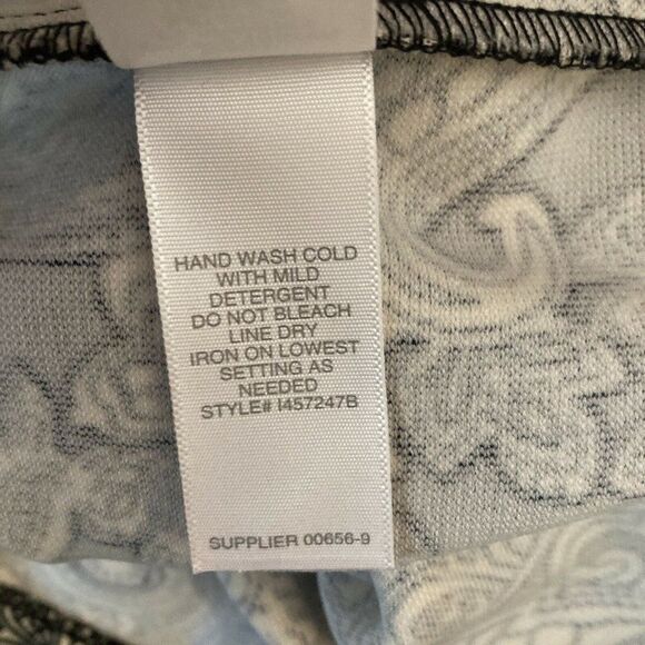 Bisou Bisou Michele Bohbot Size 6 Halter Dress Black White Paisley Knee Length - Picture 10 of 10